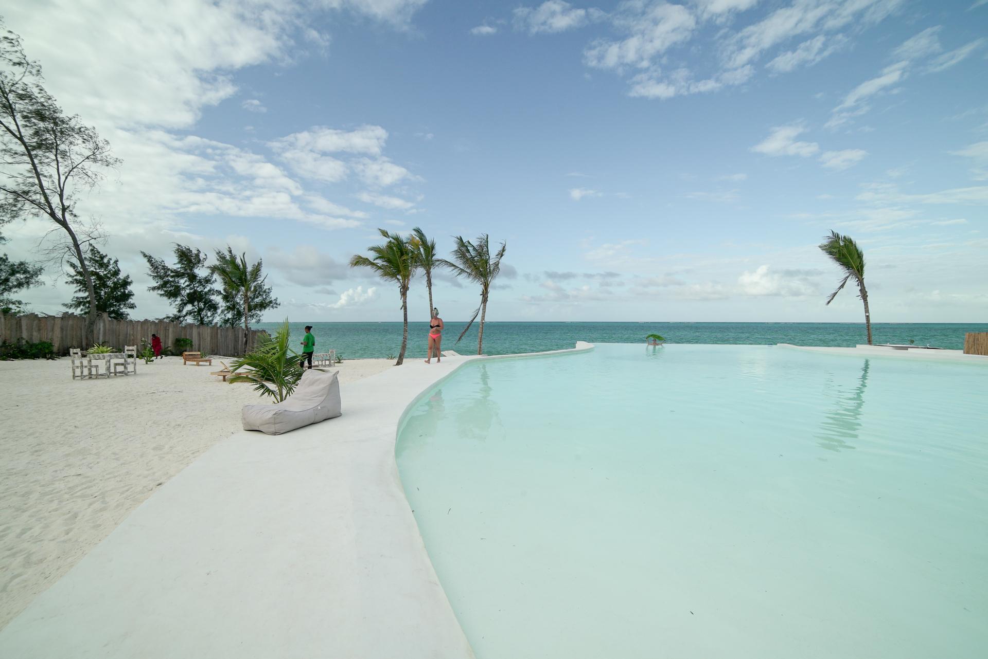 Zanbluu Beach Hotel كيوينجوا المظهر الخارجي الصورة